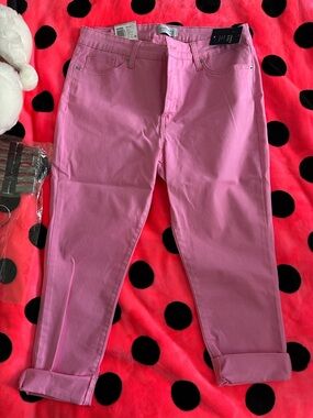 Crown&Ivy 10Petite NWT High Rise Skinny Crop  Pants in Pink